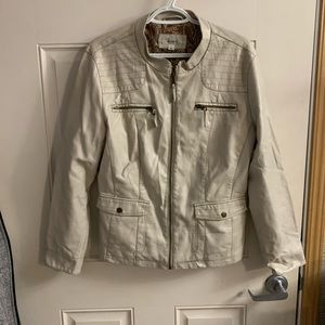 Faux Leather jacket. Size XL.
